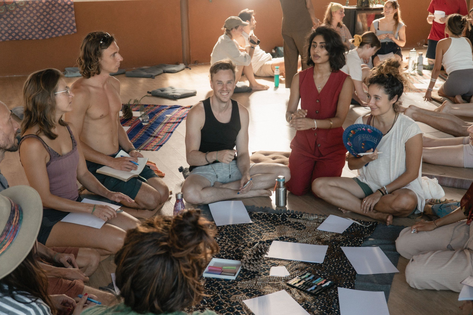 Innate residents sharing ideas in a circle